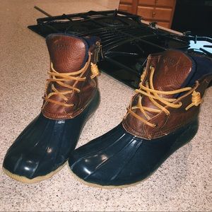 Sperry rain boots!